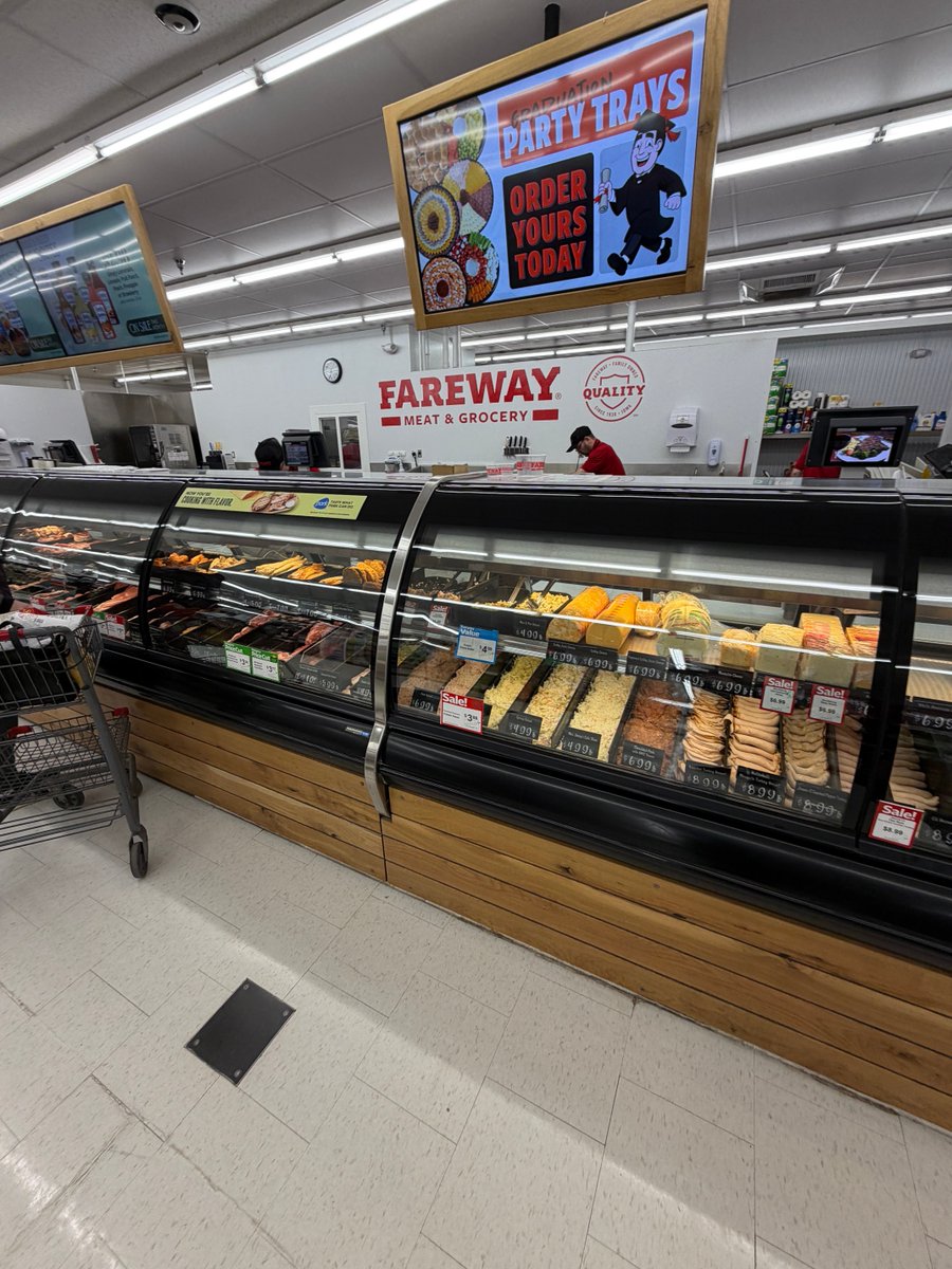 The only thing that will fill this emptiness in my Cyclone heart.. Meat Sweats from ⁦<a href="/Fareway_Stores/">Fareway Stores</a>⁩ ⁦<a href="/IowaEverywhere/">Iowa Everywhere</a>⁩ ⁦<a href="/mattvanwinkle/">Matt Van Winkle</a>⁩ ⁦<a href="/ChrisMWilliams/">Chris Williams</a>⁩