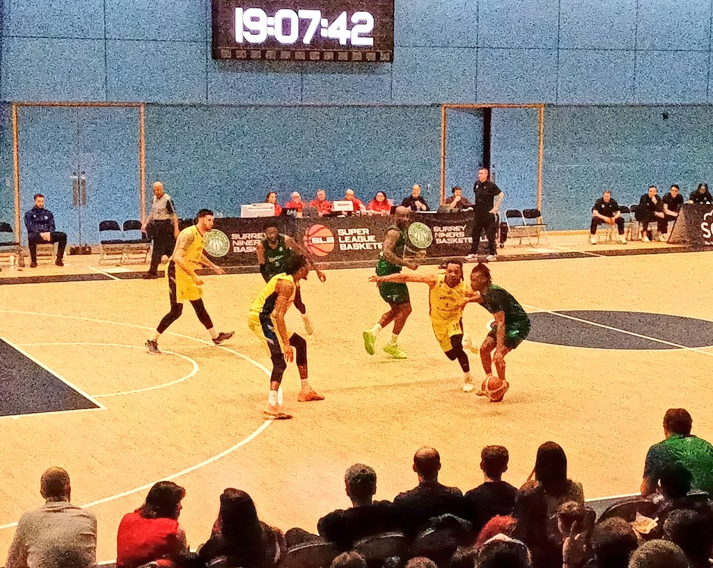 towerracer's tweet photo. Entertaining match up tonight between @Surrey89ers and @SheffieldSharks. Very competitive first half but the home side turned it on with some big 3 pointers in the second for a comfortable win. @SprLeagueBballM https://t.co/k6dZQDfH0h