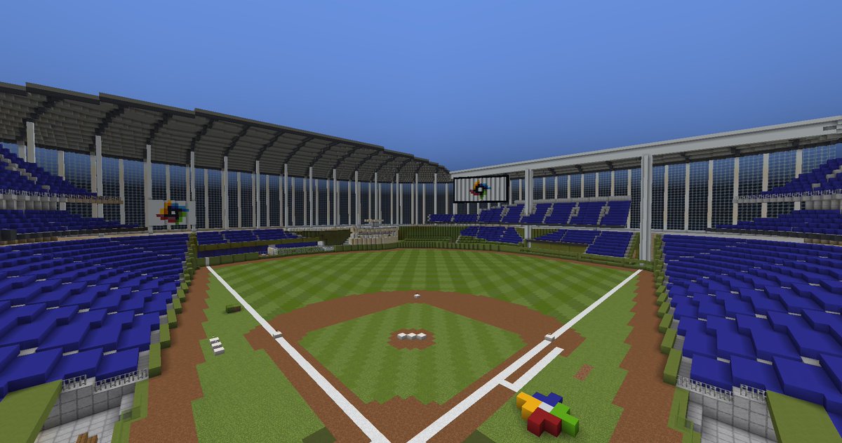 soooota2486's tweet photo. マイクラでWBC決戦の地、ローンデポパークを作りました
#WBC
#minecraft
#マイクラ https://t.co/8YvKkKZ8lf