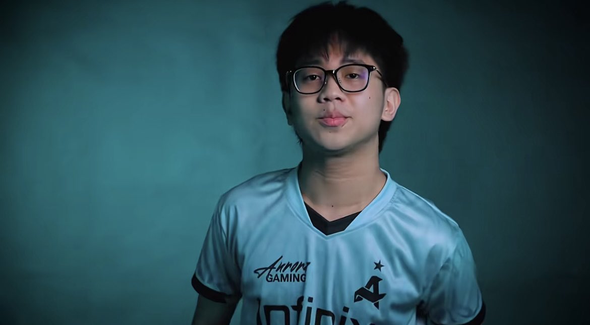 Fer_Lim08's tweet photo. Name: Edward Jay “Mr. Consistent” Dapadap
Role: Aurora PH EXP Laner
Status: S17 Ready
5 Days until Mr. Consistent dominates the Land of Dawn!
@Edwardzy1
#MPLS17
#AuroraGamingPH https://t.co/aOZPRPkMCk