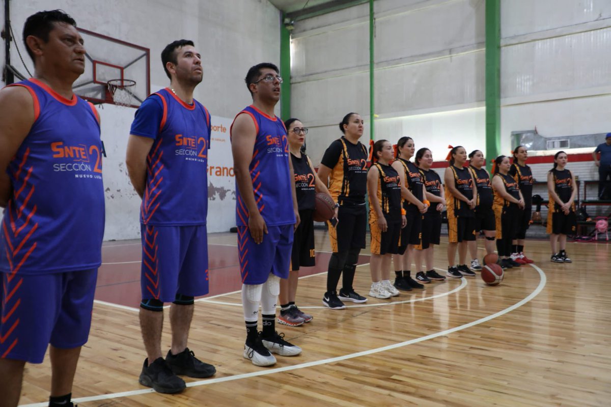 SNTE21's tweet photo. En la rama femenil, 'Alegrías' de la Organización II y 'Lobas 150' de la Organización XII obtuvieron el segundo y tercer lugar. 

Mientras que en la rama varonil, 'Chicago Bulls' de la Organización VI y 'Delegación D-I-191' de la Organización I ocuparon el segundo y tercer lugar. https://t.co/yNFgD4LXyk