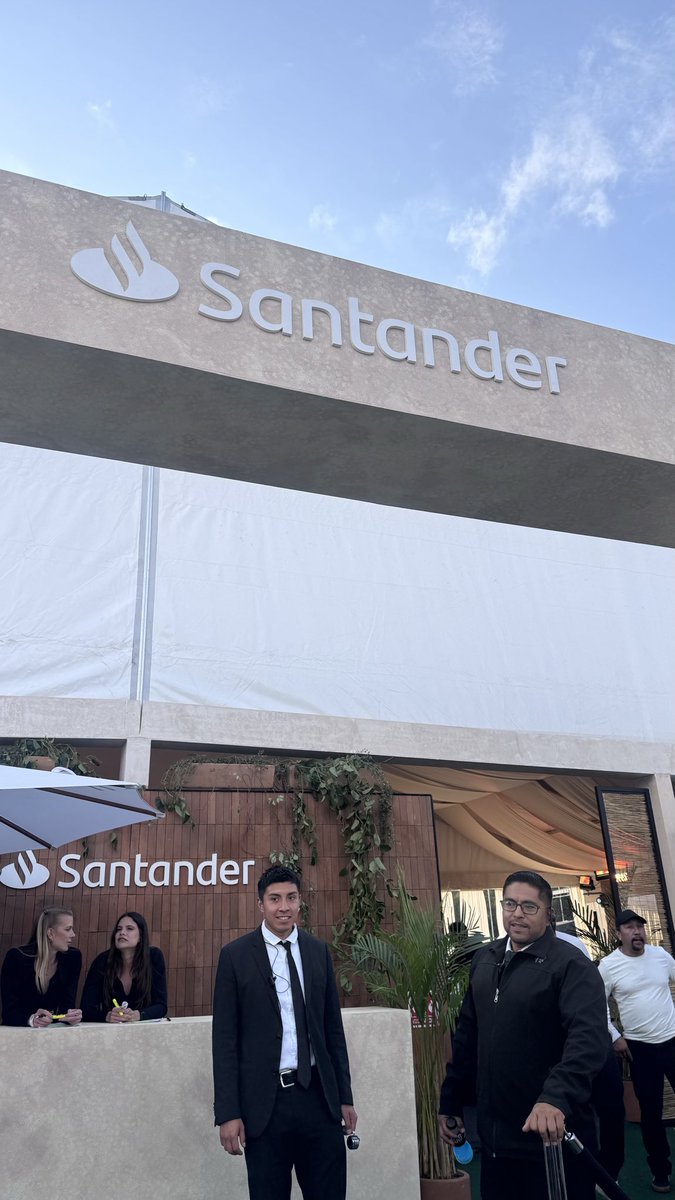 Alejandra Del Rio tweet media