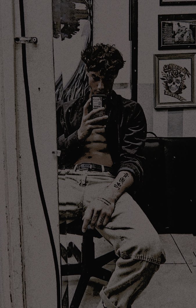 ᅟ ᅟ ᅟ ᅟ ᅟ ᅟ ᅟ 𝚗𝗈𝗏𝖺𝗋𝗂𝖺. tweet media