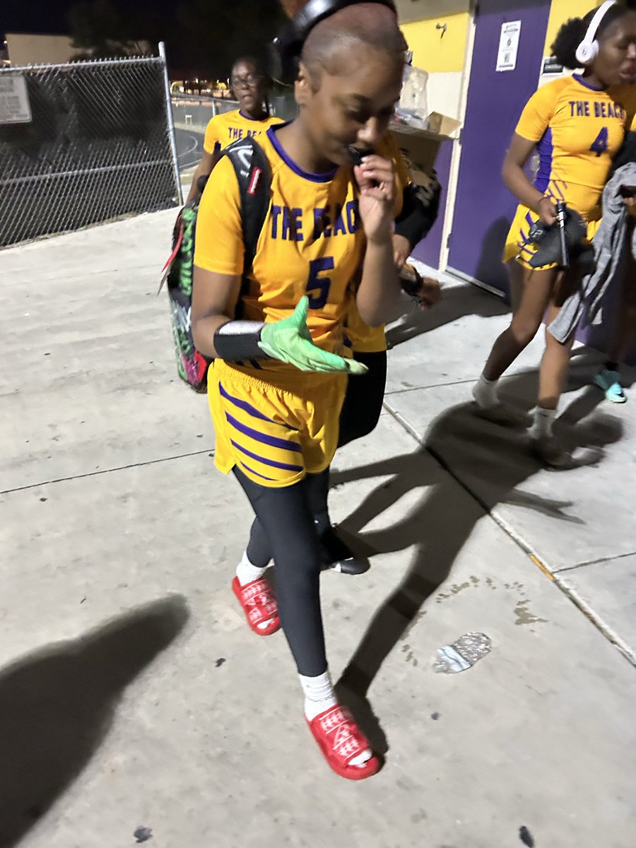 RoadRunnerCosta's tweet photo. My little athlete, my wolf cub 💪🏾🐺  
Daddy’s girl https://t.co/Q9ZcMHXnjl