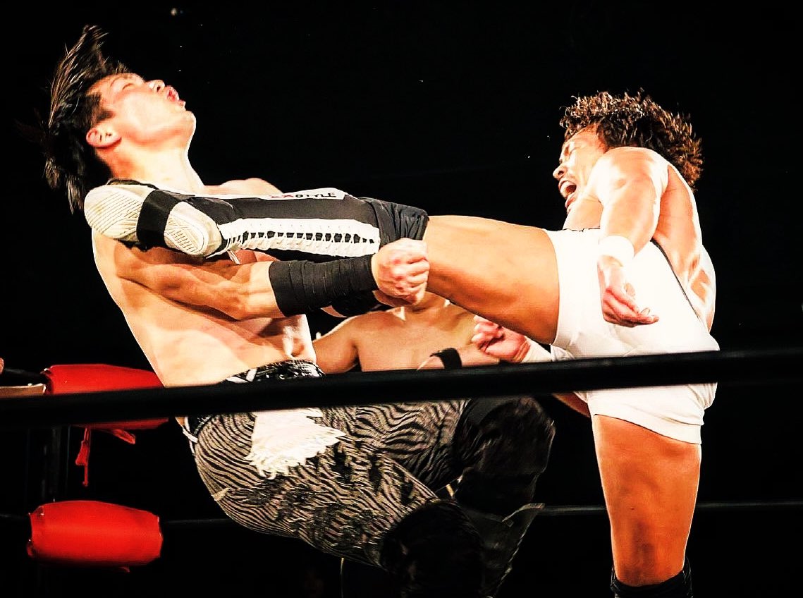 butsuzo2025's tweet image. I’m still new to pro wrestling, but since I discovered it, I’ve learned so much.

So all I can say is thank you.🥹

#GLEAT #中嶋勝彦　選手　#THawk 選手
#新宿FACE