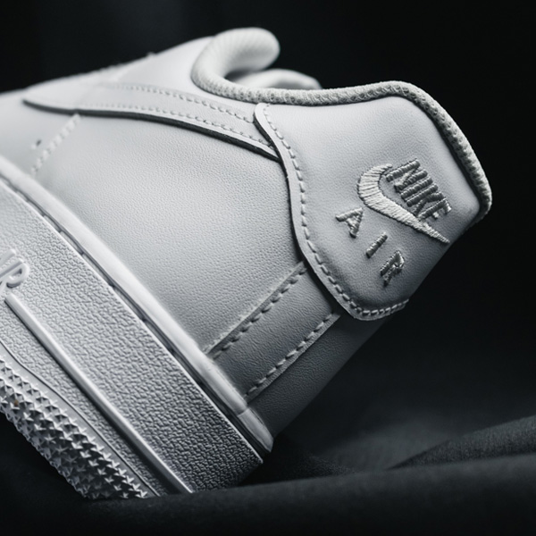 JustFreshKicks tweet media