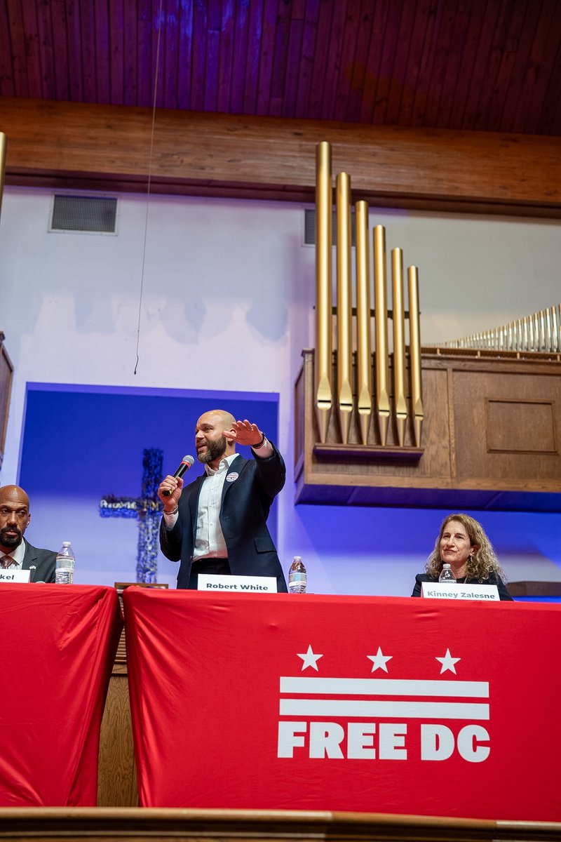 RobertWhite_DC's tweet photo. If we want to #FreeDC , we need someone who knows their way around The Hill and someone who has a plan to move our city forward. I’m a fifth-generation Washingtonian and I have been fighting for DC and will continue fighting for DC as your delegate. #JoinRobertWhite https://t.co/ITb0N6jgU3