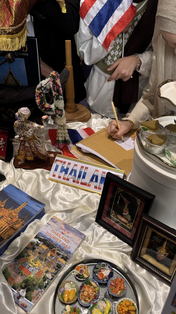 itsmeeDanah's tweet image. Miss uu #kuniv