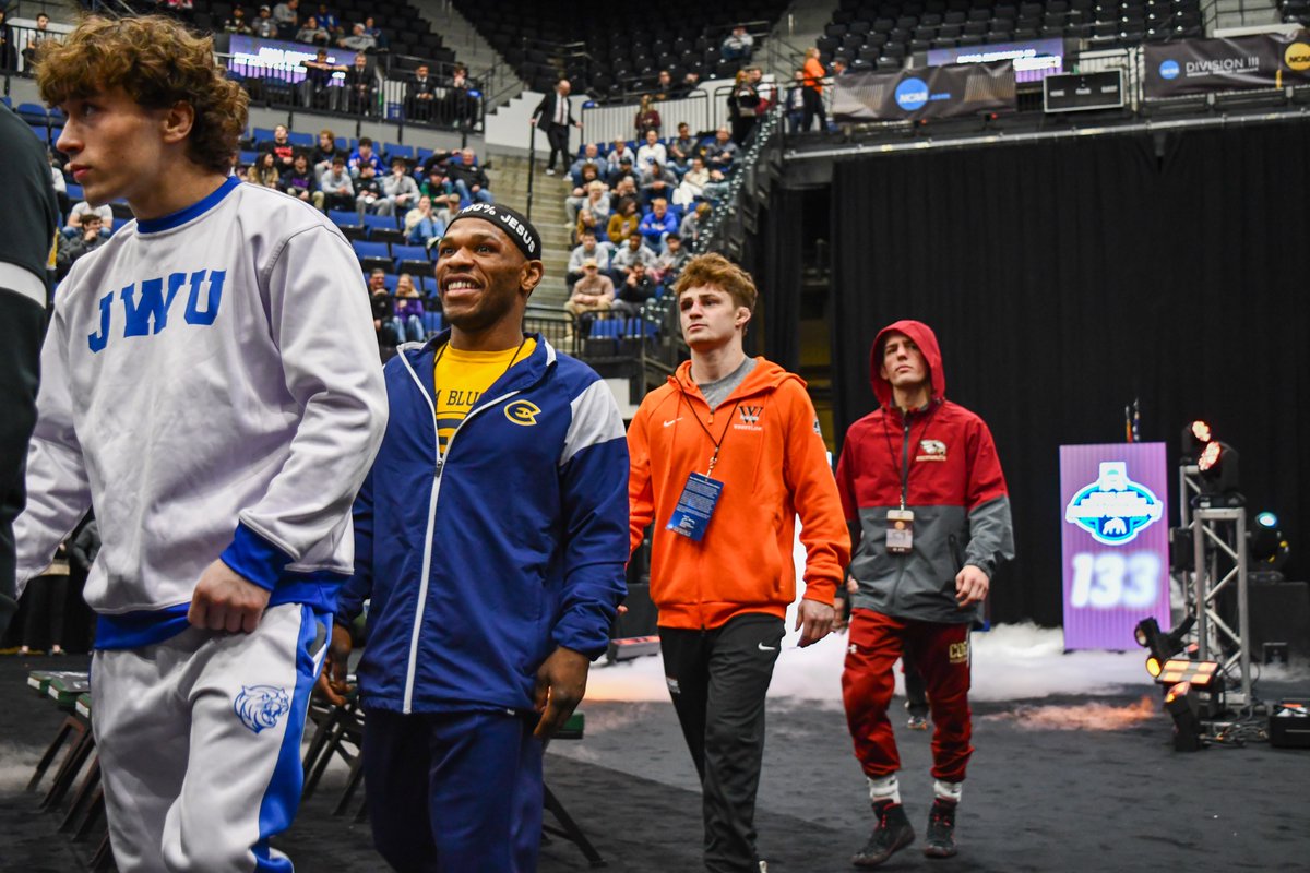 NCAADIII's tweet photo. Parade of All-Americans 👑

#WhyD3 #D3wrestle https://t.co/KQxG0LJDfQ