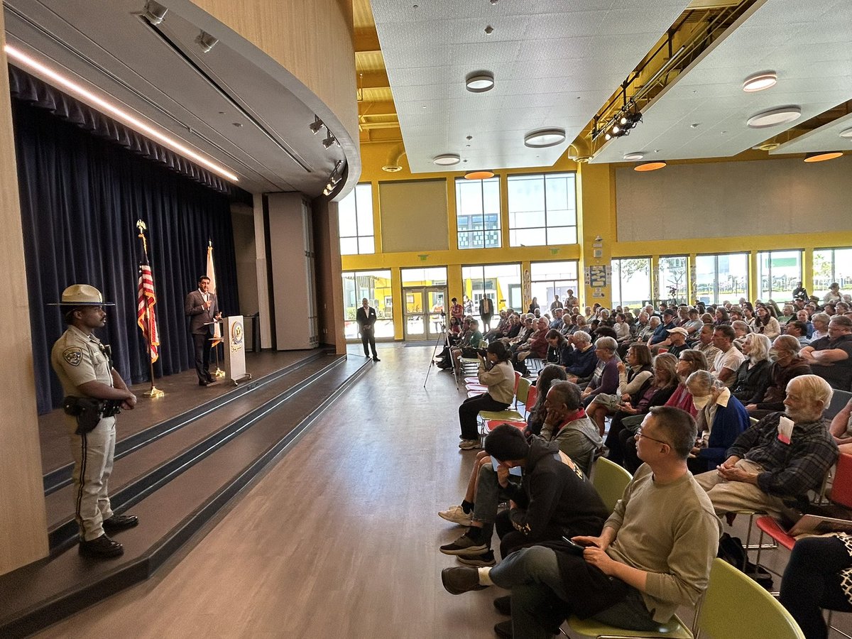 Ro Khanna tweet media