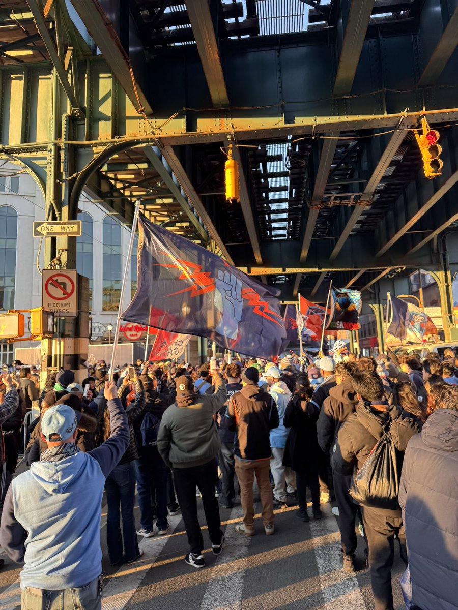 Dan (Mkai) tweet media