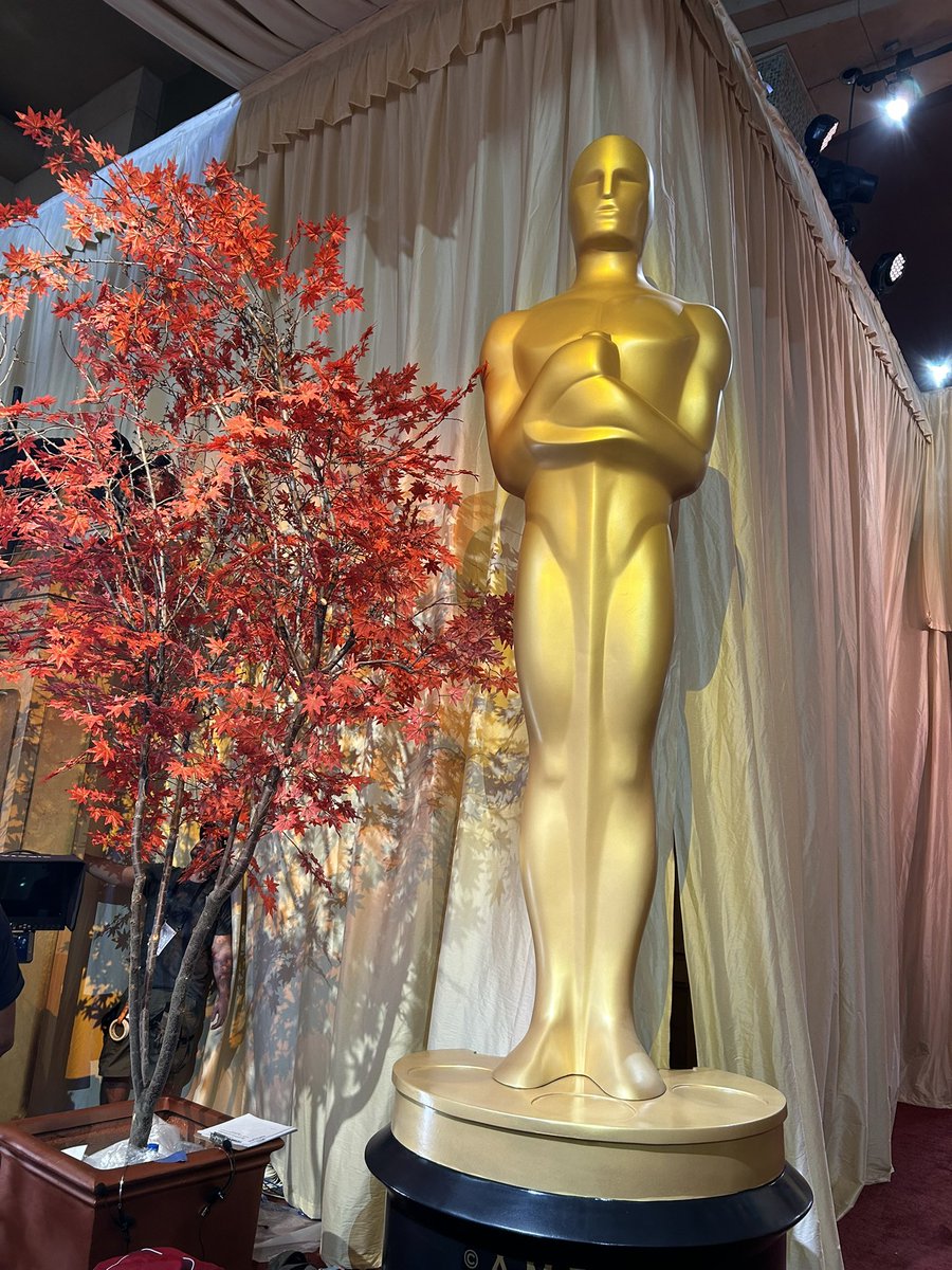 W Radio México tweet media