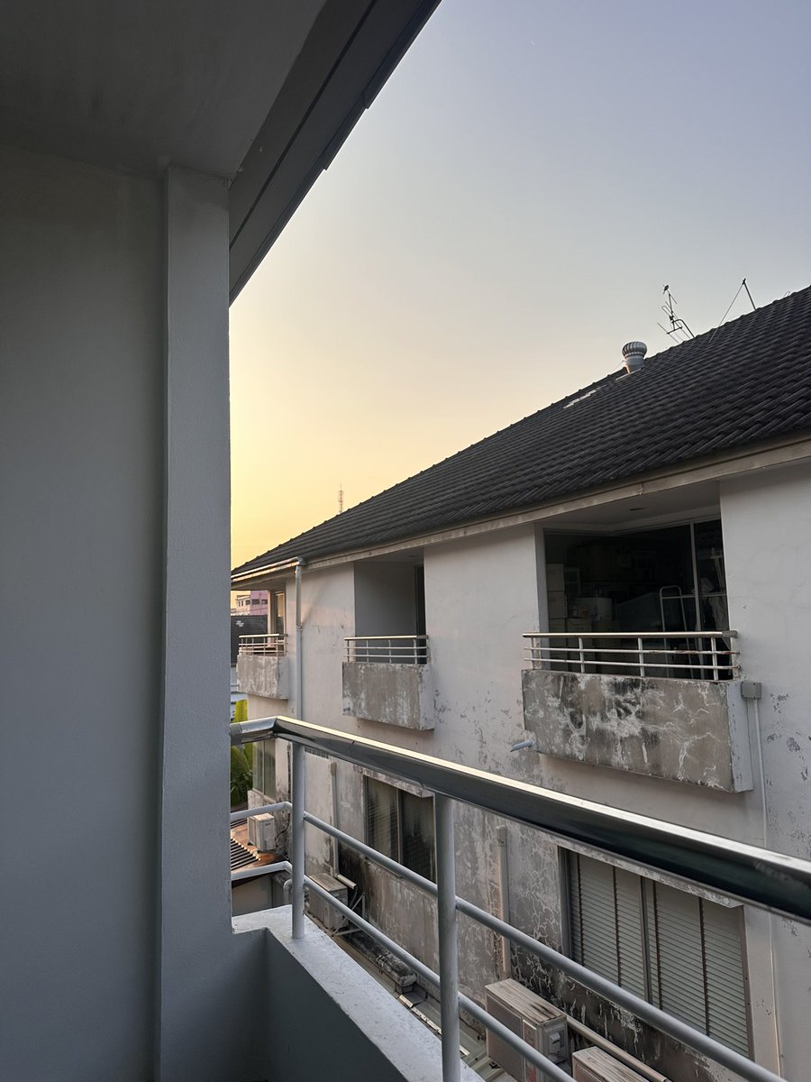 Pickzenn เส้นทางสู่นิพพาน tweet media