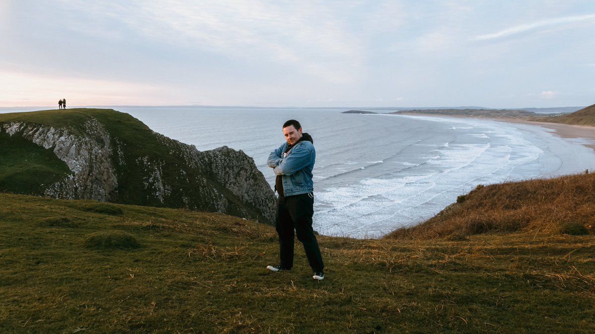 Alex Jay tweet media