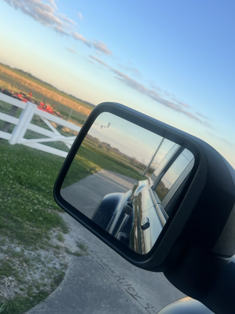 CajunAsian tweet media