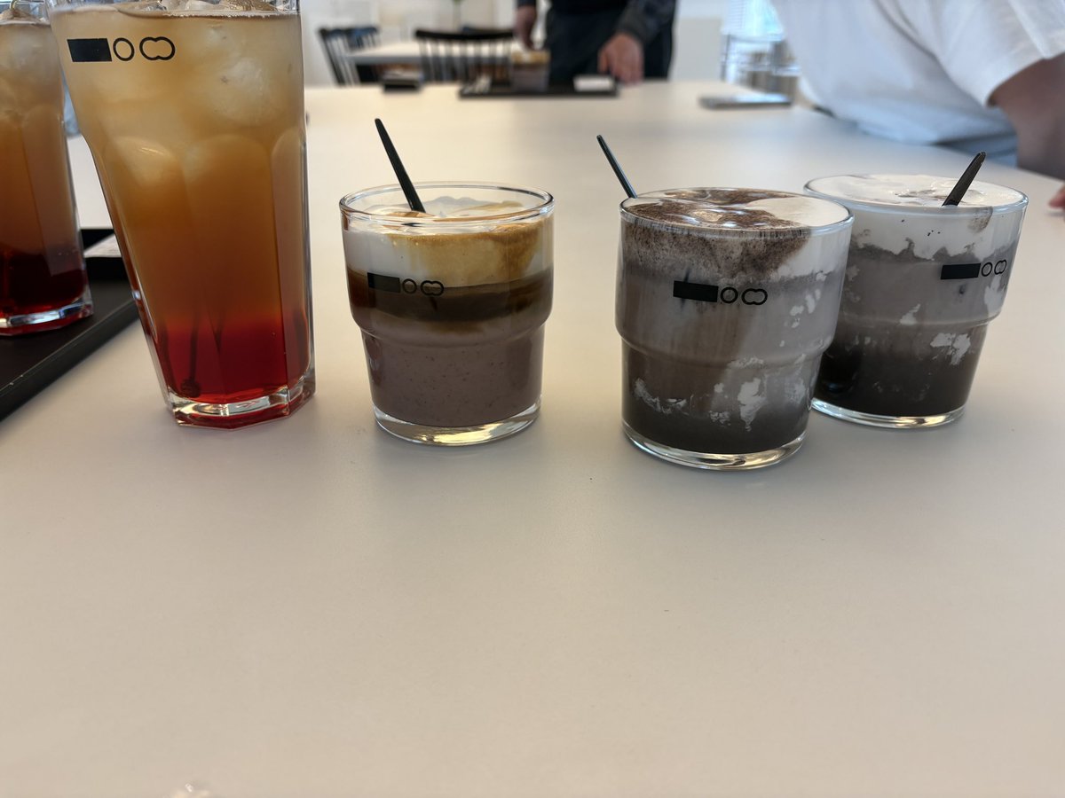 SAORI CASINO Dealer tweet media