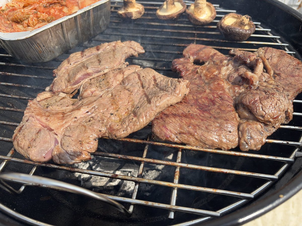 SAORI CASINO Dealer tweet media