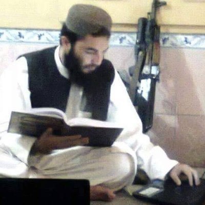 Shoaib_786313's tweet photo. کله چې موبائل خلاس کړم د لمړي معلوماتو لپاره همدا سړی ګورم چي څه پیښ او څه روان دي.
جابر نعماني دي تل همداسي زلیږي. 
❤️❤️❤️
@JabeerNomani01 https://t.co/dH0s5w7WdP