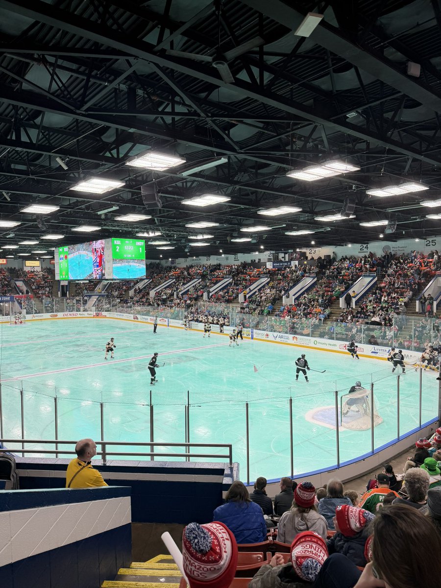 ECHL tweet media