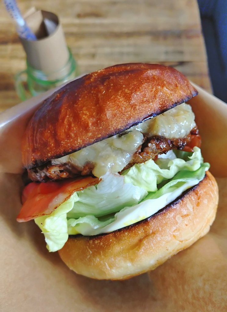 JICCHI BURGER🍔 tweet media