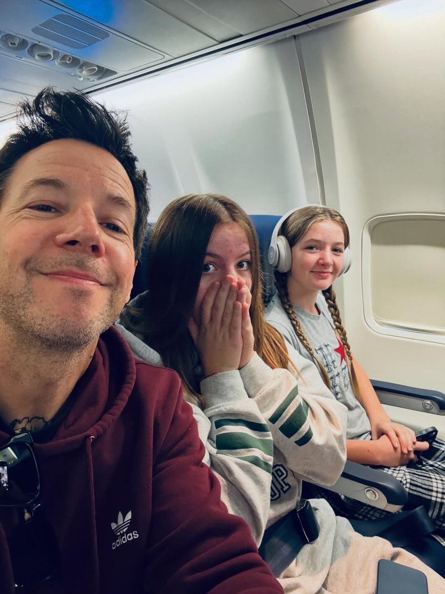 Simple Plan Brasil tweet media