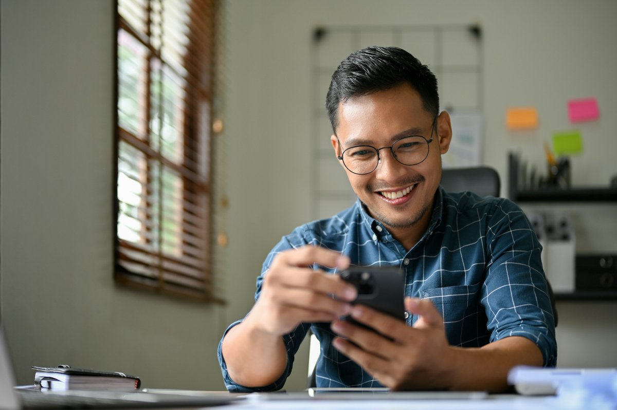 Whether you’re in the classroom or supporting behind the scenes,
your skills deserve to be seen. Upload your résumé and connect with education employers today.  ✨ Take the next step. #AEEB

arizonaeducationjobs.com/login/seeker