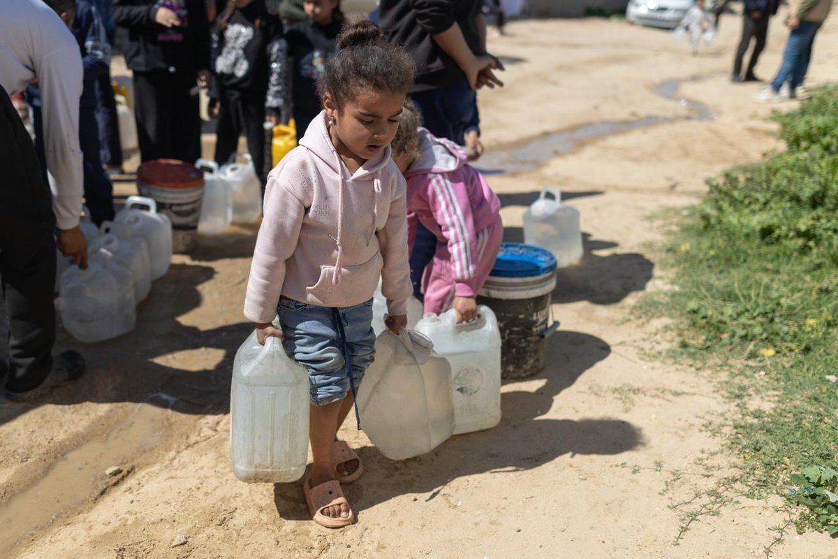 World Central Kitchen tweet media