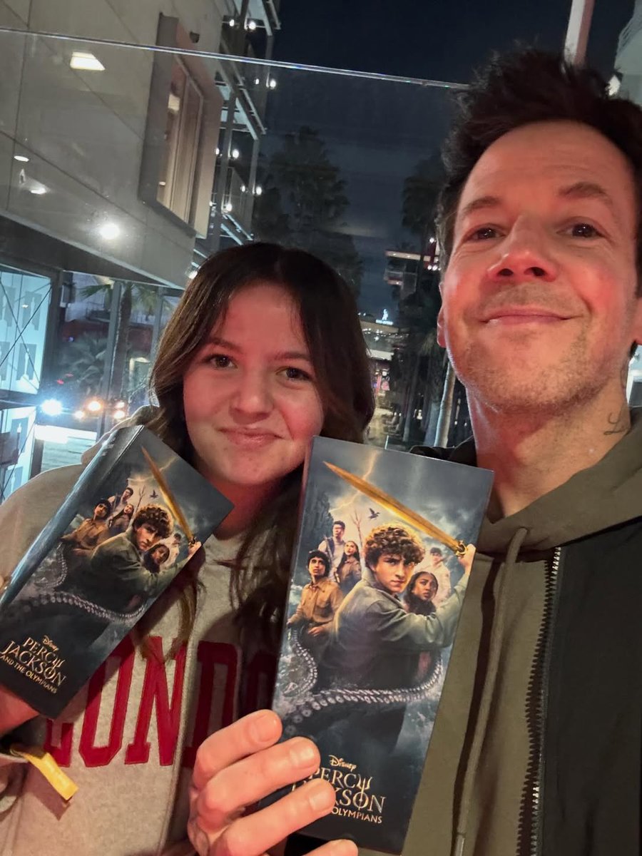 Simple Plan Brasil tweet media