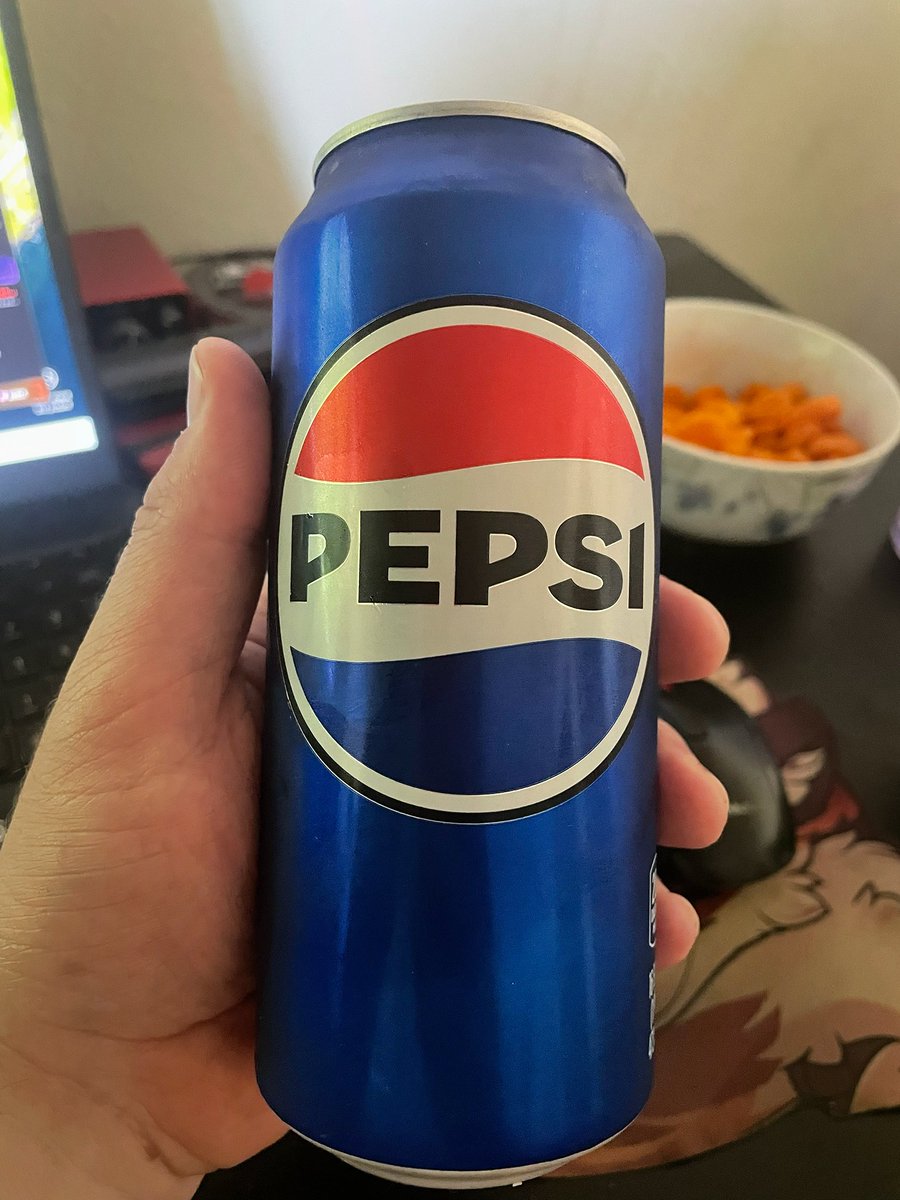 GoldenFox tweet media