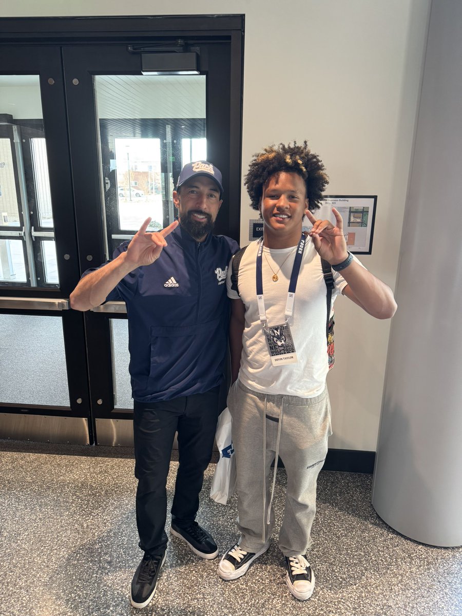 Devin Taylor tweet media