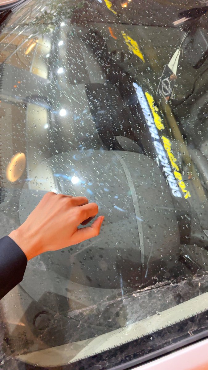 comma_555's tweet photo. 🌧️🌧️ https://t.co/OzDXIynjSK
