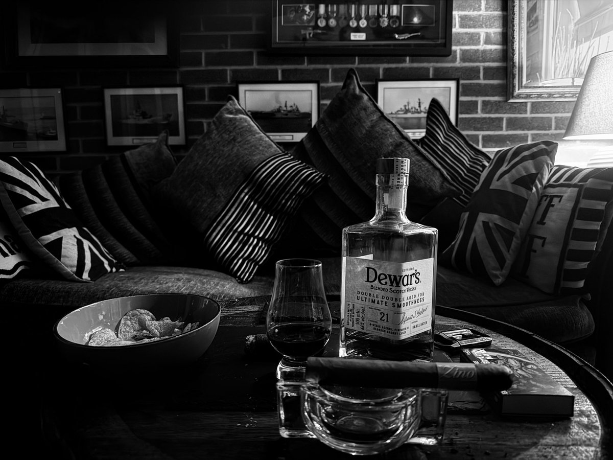 The Angry Gunner tweet media