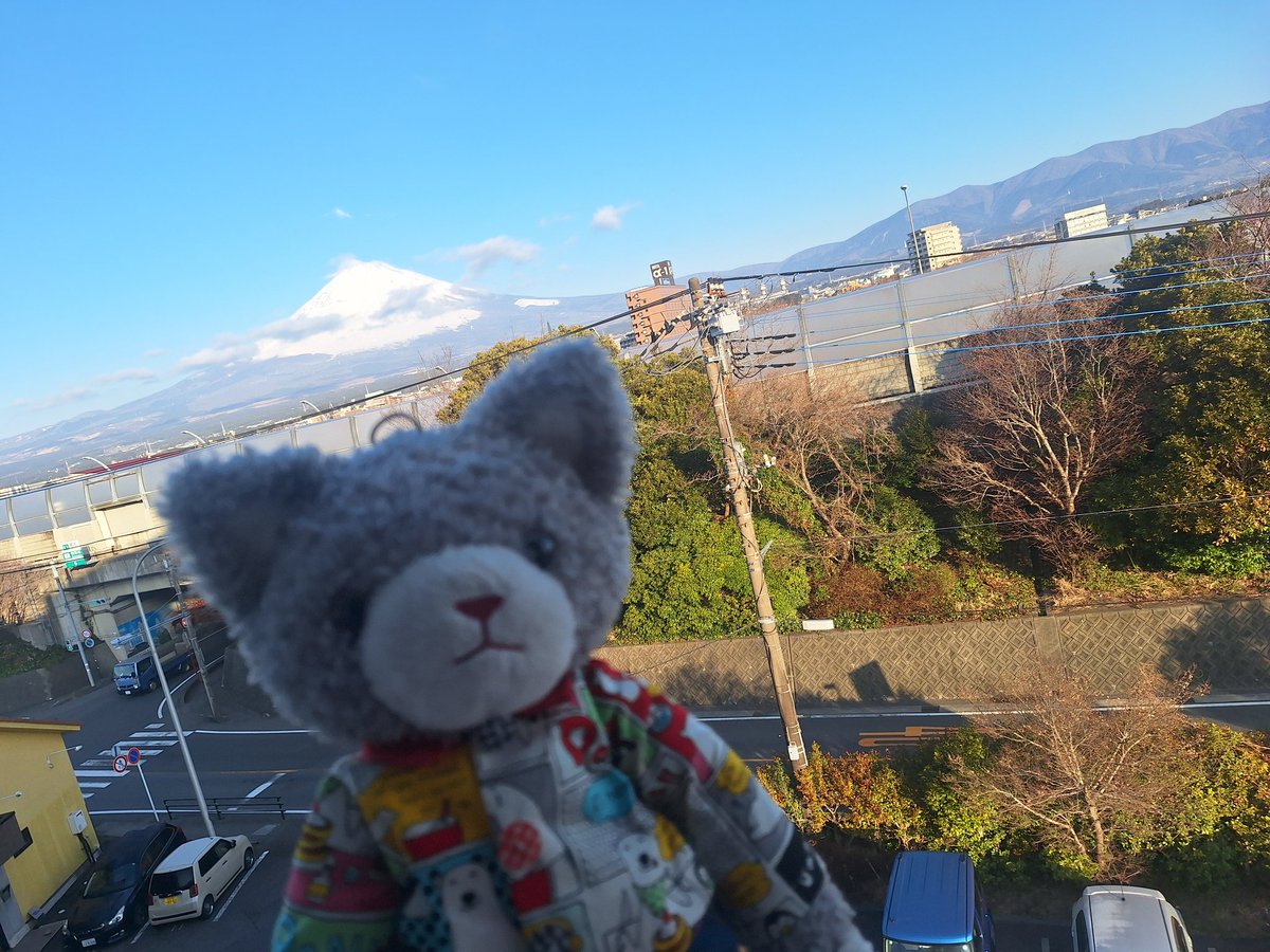 とも tweet media