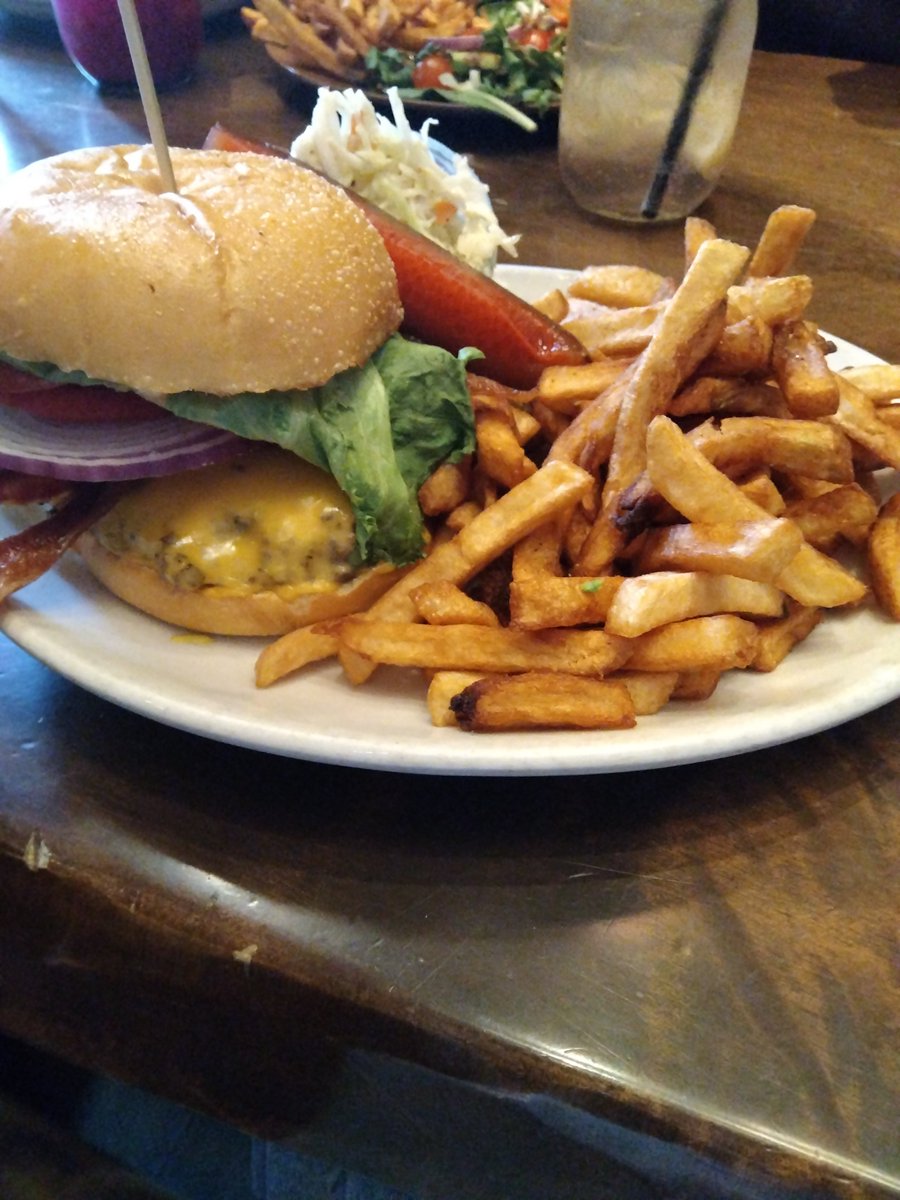 Moolahbank🏳️‍⚧️ tweet media