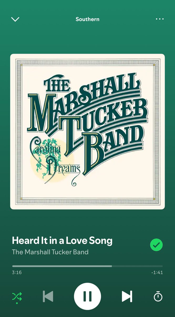 Sstark101's tweet photo. Evan Williams single barrel and classic southern rock. That’s a good Saturday night!!! https://t.co/zLZfIo10vN