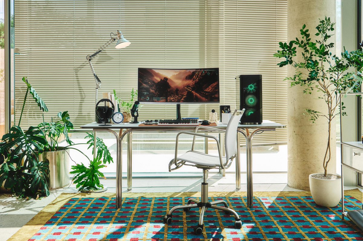 SamsungTurkiye's tweet image. Sadece bir depolama değil.
Yeni bir hız seviyesi.
PCIe® 5.0 destekli 9100 PRO ile oyunlar daha hızlı yüklenir, sahneler daha akıcı ilerler ve performans hiçbir anında seni yarı yolda bırakmaz.

#SamsungSSD #9100PRO #NVMeSSD #PCGaming