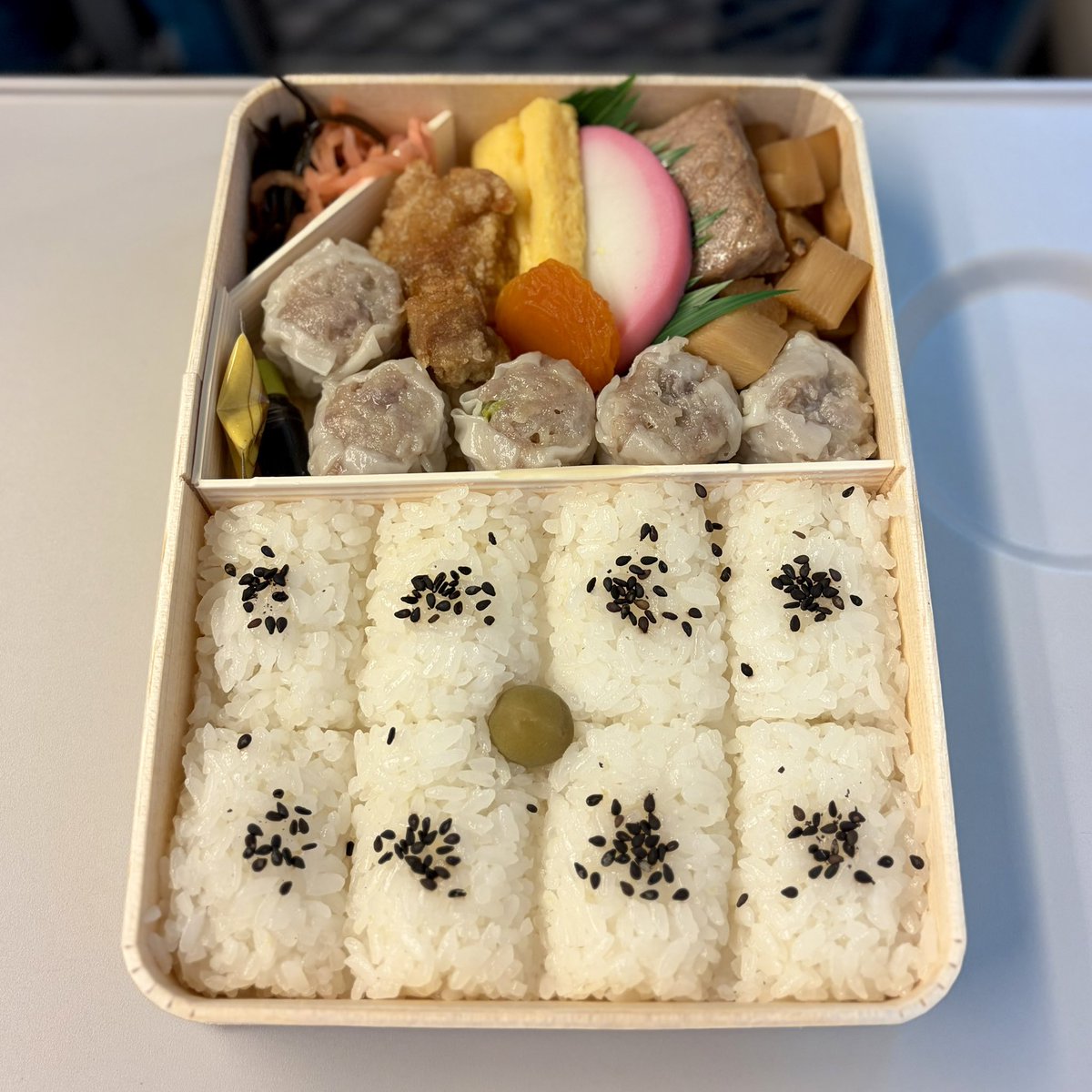 タバティ tweet media