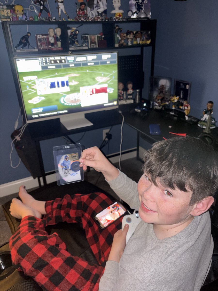 TheHobby427's tweet image. @MLBTheShow @jac_caglianone @CardPurchaser @Topps 

Playing MLB The Show Early Access and Ripping Bowman's Best !!! Nothing better 
#MlbtheShow #ToppsWBC #Topps