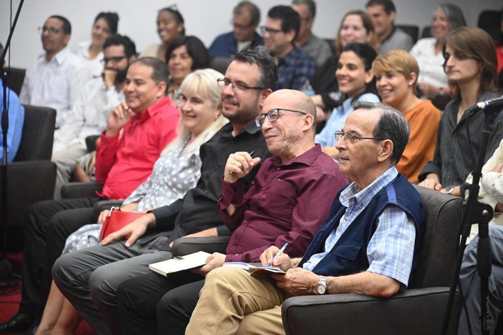 Miguel Díaz-Canel Bermúdez tweet media