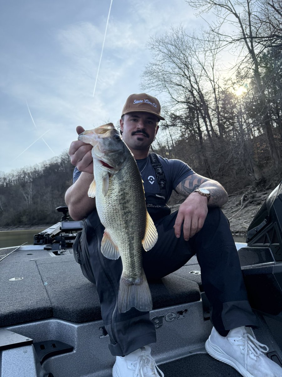 State Line Co. tweet media