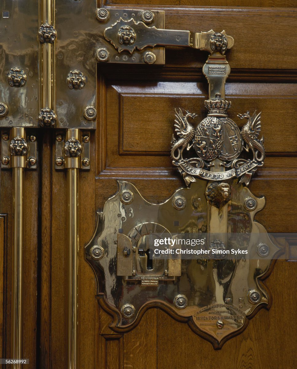 Tomb Raider Texture tweet media