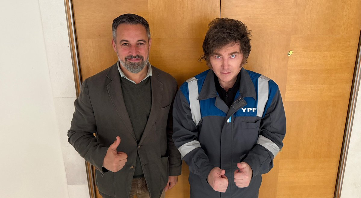 El Pubertario tweet media