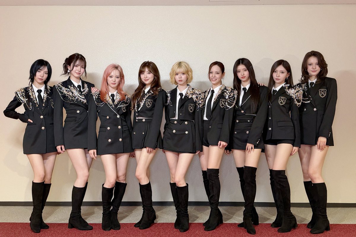 summit 🐧 tweet media