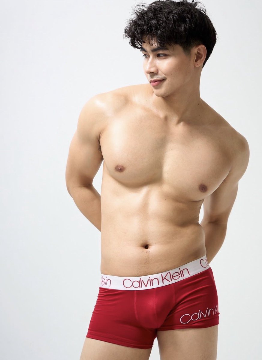 FAPlugzaa tweet media