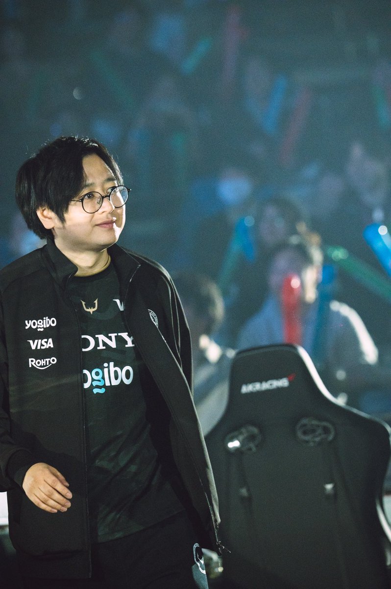 eSports_creatures tweet media