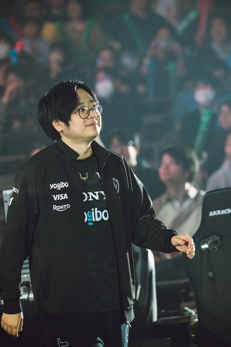 eSports_creatures tweet media