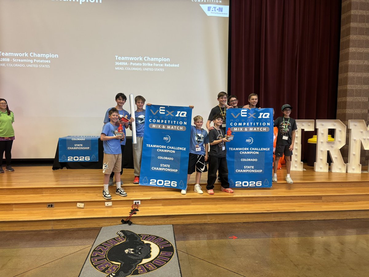 SHPK8's tweet photo. Huge day for SH Robotics!
5280B – Screaming Potatoes: Triple Crown
🏆 Excellence Award
🤝 Teamwork Champions
🎯 Skills Champion
5280N – Mathematicians
🎨 Design Award
Two more teams are headed to Worlds! Incredible teamwork—so proud! #StVrainStorm @SVVSDsupt @DPerfettiDeany https://t.co/ILg5H6LwlM