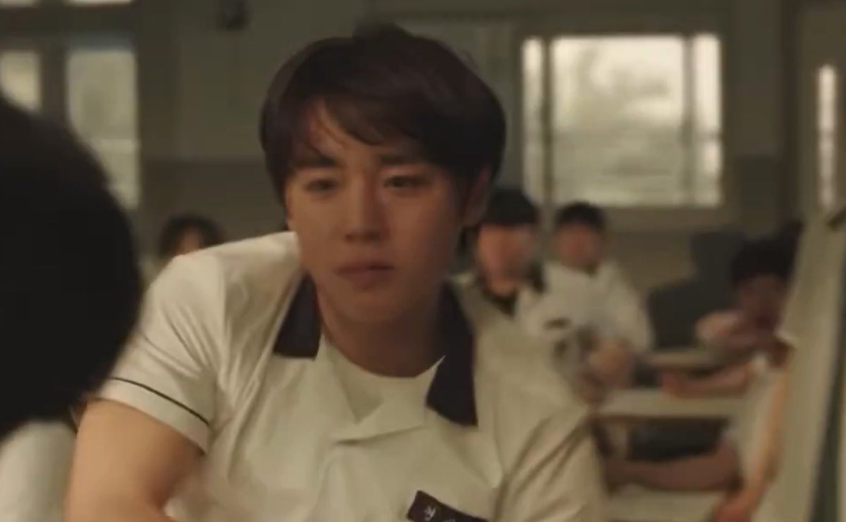 BoohooGi's tweet photo. 아니 근데 그 얼굴에 신경안쓰고 줘패는 얼굴이 너무 잘생겻자나요…시험전날 잠들었는데 전교일등이잖아요 https://t.co/m3ceCOoYSO