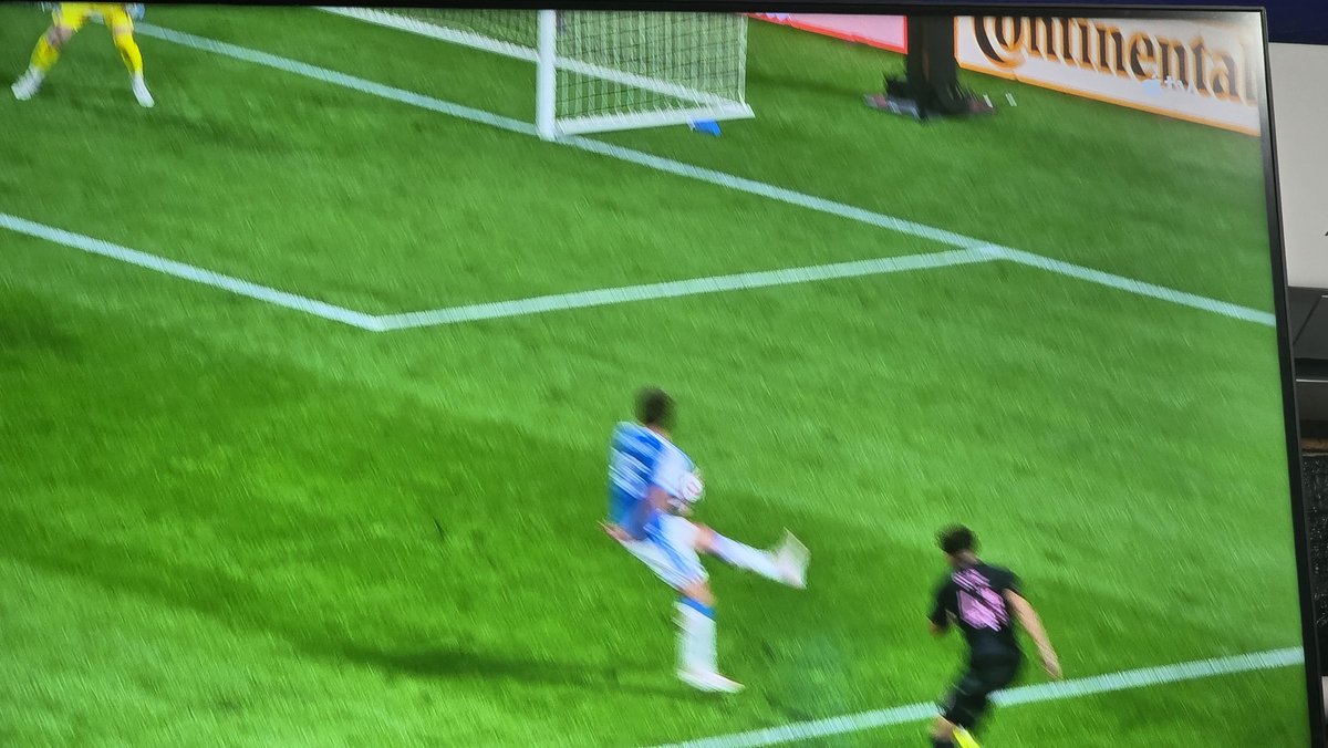 Sebas Crackbol tweet media