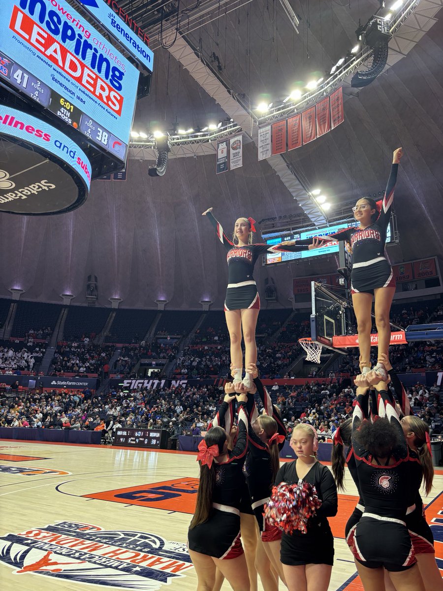 Deerfield_Cheer's tweet photo. Boys Basketball State Championship Game! Congrats to the Warriors on earning 2nd place! We had so much fun cheering you on this season! #WarriorPride https://t.co/eHQuqQw091